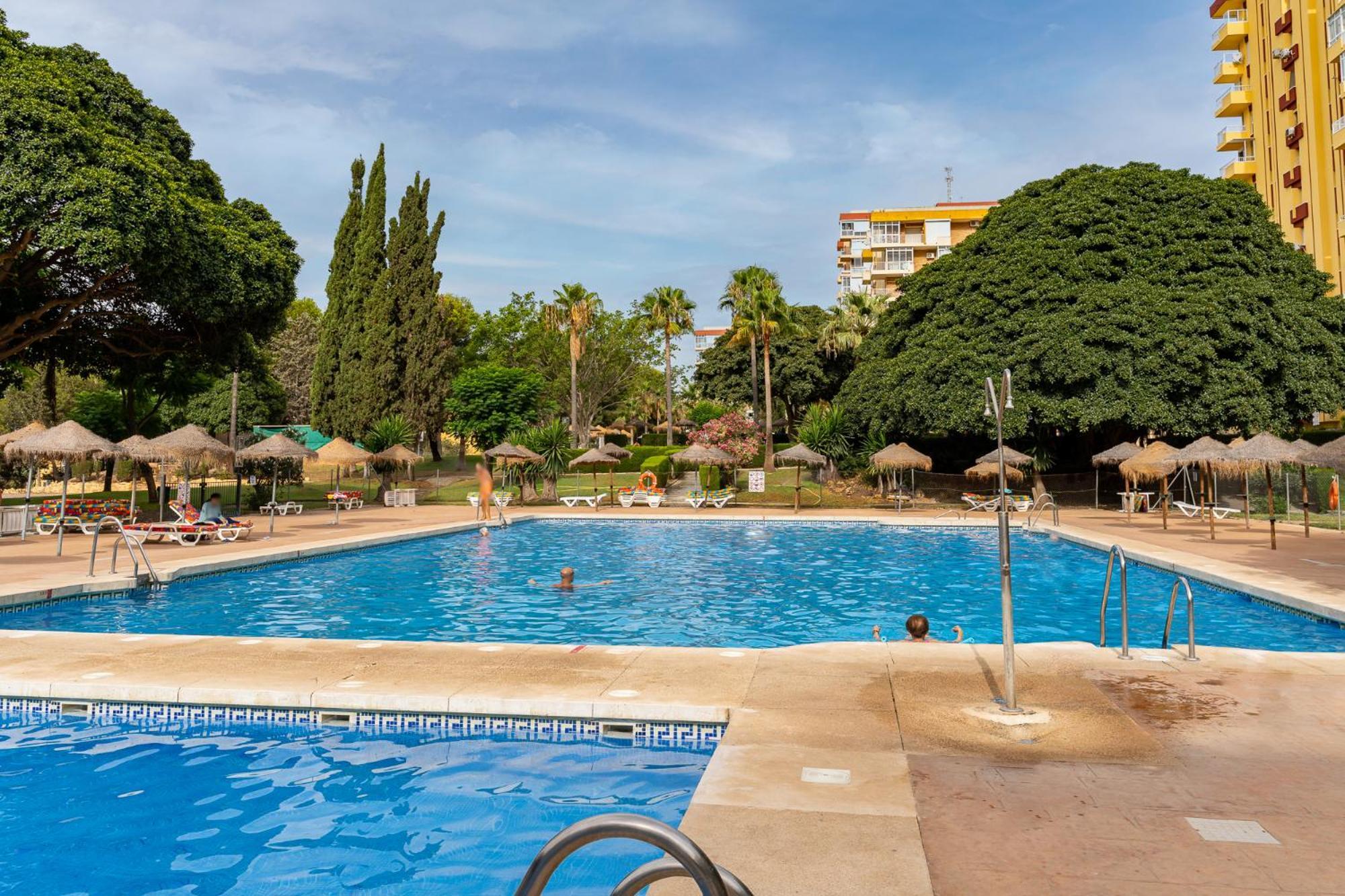 Appartement Blonzu Angola à Benalmádena Extérieur photo