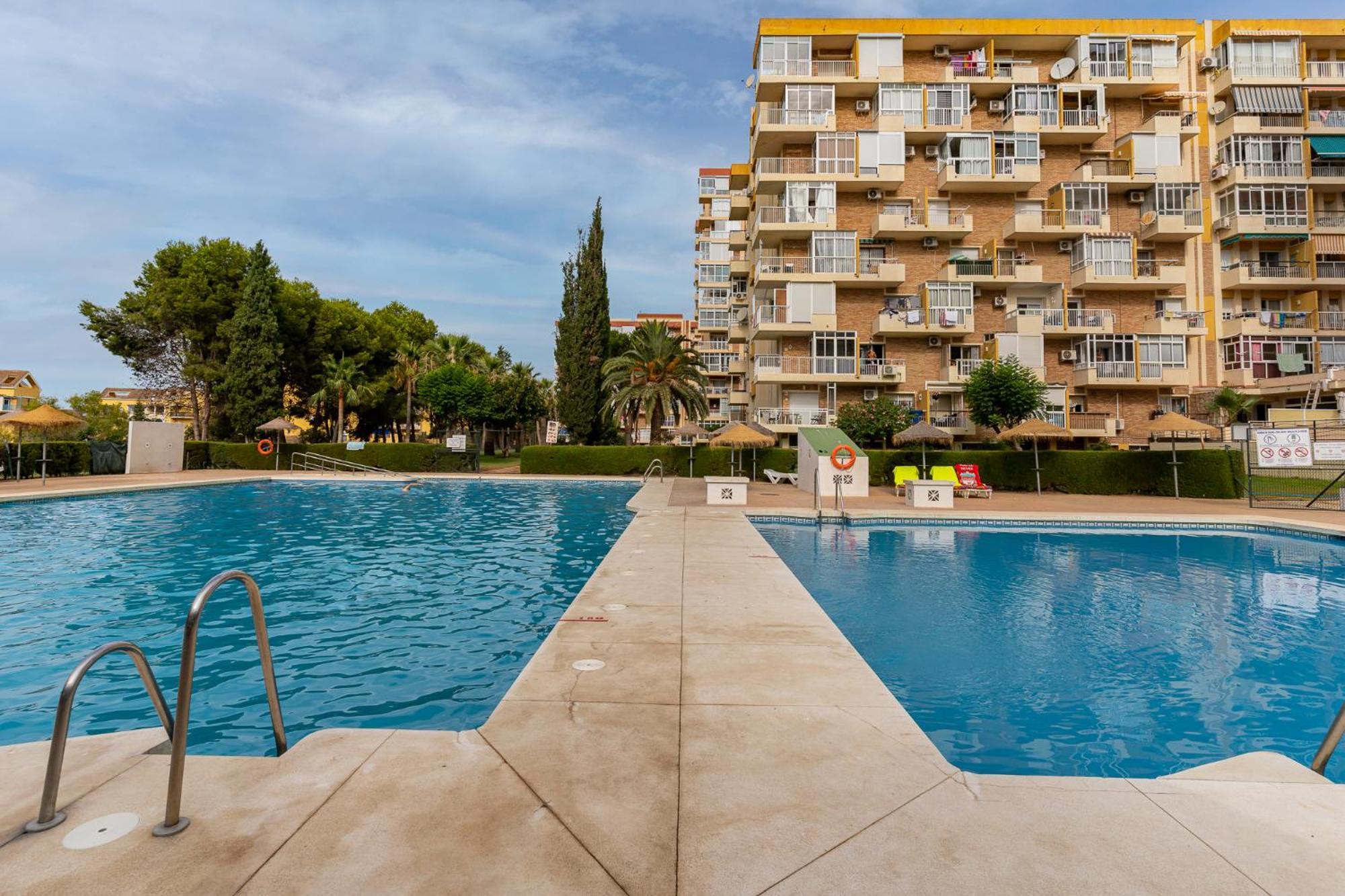 Appartement Blonzu Angola à Benalmádena Extérieur photo