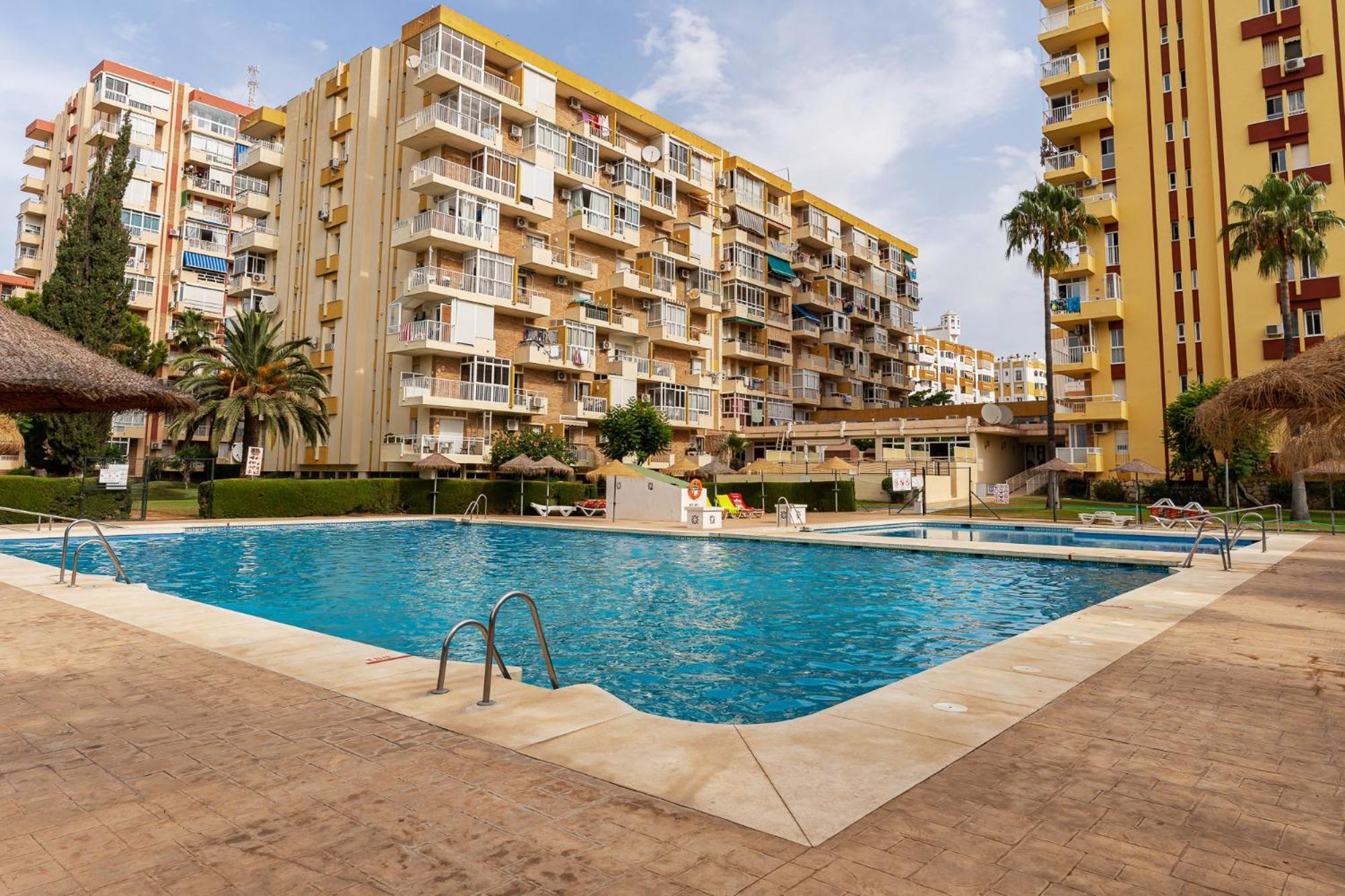 Appartement Blonzu Angola à Benalmádena Extérieur photo